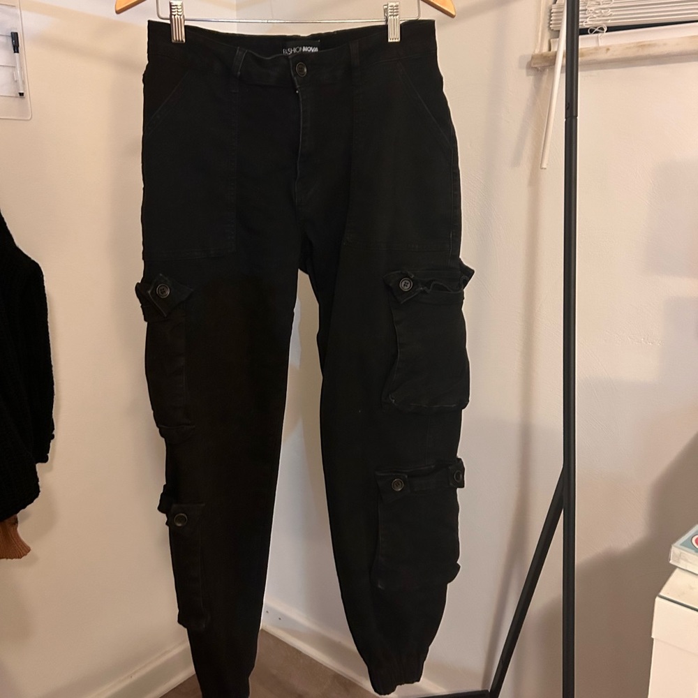 Fashion Nova black cargo pants